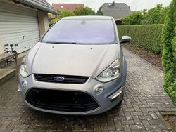 Grau Gebraucht 2011 Ford S-MAX Titanium Van / Kleinbus | 9.000 € (Fairer Preis)