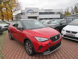Rot Neu 2024 Seat Arona FR SUV | 24.990 € (Fairer Preis)