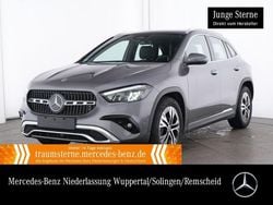 Mountain grau Gebraucht 2024 Mercedes GLA200 Progressive SUV | 35.990 € (Superpreis)