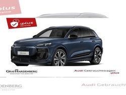 Blau (plasmablau) Gebraucht 2025 Audi Q6 e-tron S-Line SUV | 70.930 € (Fairer Preis)