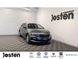 Graphite grau metallic Gebraucht 2023 Skoda Scala Style Kleinwagen | 21.490 € (Guter Preis)