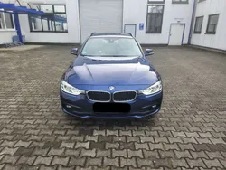 Blau Gebraucht 2018 BMW 320 Advantage Kombi | 15.950 € (Fairer Preis)