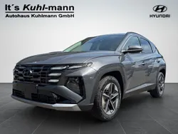 Grau Neu 2025 Hyundai Tucson Trend SUV | 33.690 € (Guter Preis)