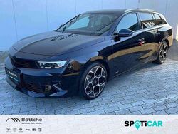 Lackierung schwarz perla nera/ Gebraucht 2023 Opel Astra Ultimate Kombi | 28.990 €