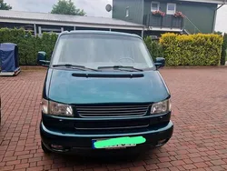 Grün Gebraucht 1999 VW T4 Van | 14.000 €