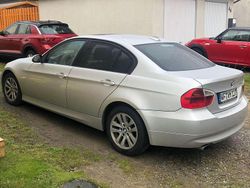 Silber Gebraucht 2008 BMW 318 Limousine | 3.900 € (Fairer Preis)