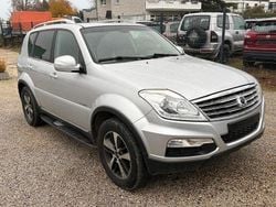 Silber Gebraucht 2016 Ssangyong (KGM) Rexton SUV | 3.980 € (Superpreis)