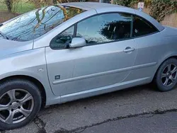 Silber Gebraucht 2009 Peugeot 307 CC Cabrio | 2.250 € (Guter Preis)
