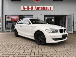 Weiß Gebraucht 2011 BMW 116 Advantage Kleinwagen | 3.450 € (Guter Preis)