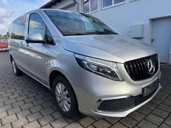 Brillantsilber Gebraucht 2022 Mercedes Vito Van / Kleinbus | 27.950 € (Fairer Preis)