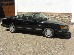 Schwarz Gebraucht 1993 Saab 900 Cabriolet Cabrio | 10.300 €