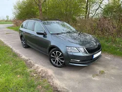Grau Gebraucht 2018 Skoda Octavia Style Kombi | 16.800 € (Etwas zu teuer)