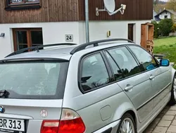 Silber Gebraucht 2001 BMW 330 Performance Kombi | 3.500 € (Superpreis)
