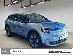 Blau (arctic blue 3c) Gebraucht 2024 Ford Explorer Premium SUV | 39.490 €