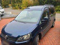 Blau Gebraucht 2011 VW Caddy Maxi Edition Van / Kleinbus | 6.990 € (Fairer Preis)