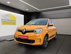 Gelb Gebraucht 2019 Renault Twingo LIMITED Kleinwagen | 10.699 € (Teuer)