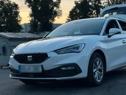 Weiß Gebraucht 2021 Seat Leon ST Kombi | 15.700 € (Guter Preis)