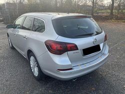Silber Gebraucht 2013 Opel Astra Active Limousine | 4.800 € (Superpreis)