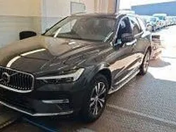 Grau Gebraucht 2023 Volvo XC60 SUV | 36.999 € (Guter Preis)