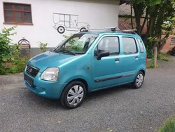 Grün Gebraucht 2001 Suzuki Wagon R+ GL Kombi | 1.888 € (Etwas zu teuer)