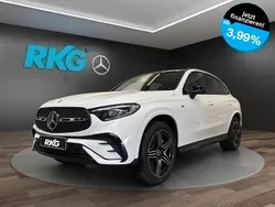 Weiß Gebraucht 2025 Mercedes GLC300e AMG SUV | 70.870 € (Teuer)