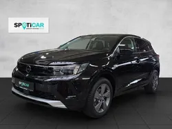 Lackierung schwarz perla nera/me (metallic) Gebraucht 2023 Opel Grandland X Elegance SUV | 31.995 € (Teuer)