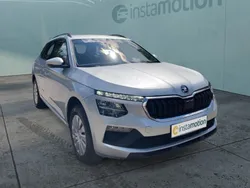 Silber Neu 2024 Skoda Kamiq Essence SUV | 28.750 € (Teuer)