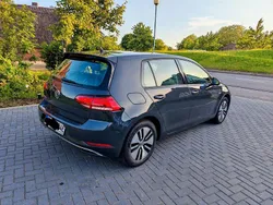 Grau Gebraucht 2020 VW e-Golf Kleinwagen | 12.199 € (Guter Preis)