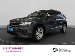 Grau Gebraucht 2024 VW Tiguan Allspace Life SUV | 36.480 € (Fairer Preis)