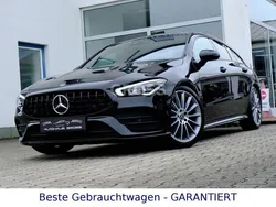 Schwarz Gebraucht 2019 Mercedes CLA200 Shooting Brake AMG line Kombi | 28.450 € (Fairer Preis)