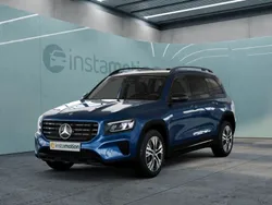 Blau Gebraucht 2024 Mercedes GLB220 SUV | 43.690 € (Superpreis)