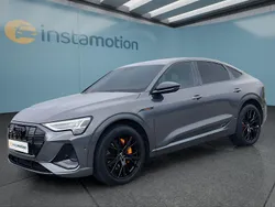 Grau Gebraucht 2022 Audi e-tron Sportback SUV | 39.999 €