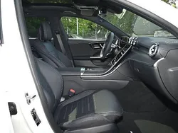 Weiss / polarweiß Gebraucht 2025 Mercedes C220 AMG line Kombi | 53.900 €