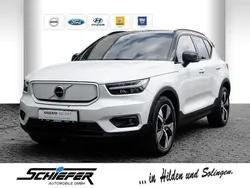 Weiß Gebraucht 2021 Volvo XC40 R-Design SUV | 35.890 € (Fairer Preis)