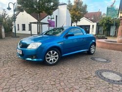 Blau Gebraucht 2004 Opel Tigra Cabrio | 1.150 € (Superpreis)