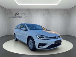 Weiß Gebraucht 2019 VW Golf VII Highline Kombi | 14.300 € (Guter Preis)