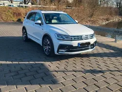 Weiß Gebraucht 2017 VW Tiguan Highline SUV | 27.990 €