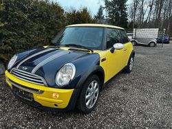 Gelb Gebraucht 2004 Mini ONE Kleinwagen | 2.400 € (Guter Preis)