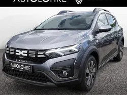 Grau Neu 2025 Dacia Sandero Expression Kleinwagen | 19.470 € (Guter Preis)