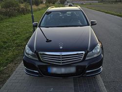 Schwarz Gebraucht 2011 Mercedes C220 Kombi | 5.300 € (Superpreis)