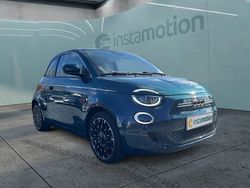 Grün Gebraucht 2022 Fiat 500e La Prima Limousine | 22.190 € (Etwas zu teuer)