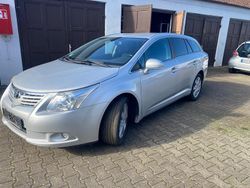 Silber Gebraucht 2009 Toyota Avensis Kombi | 1.750 € (Superpreis)
