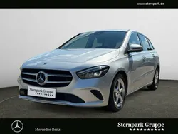 Silber Gebraucht 2019 Mercedes B180 Progressive Van / Kleinbus | 25.900 € (Fairer Preis)