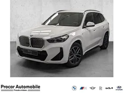 Grau Neu 2025 BMW iX1 M Sport SUV | 54.990 € (Guter Preis)