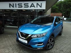 Vivid blue Gebraucht 2017 Nissan Qashqai 360º SUV | 16.350 € (Fairer Preis)
