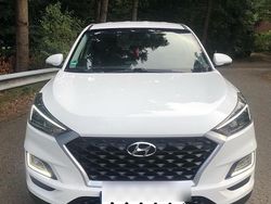 Weiß Gebraucht 2019 Hyundai Tucson SUV | 16.500 € (Fairer Preis)