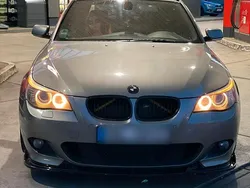 Grau Gebraucht 2007 BMW 520 Kombi | 6.990 €
