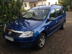 Blau metallic Gebraucht 2010 Dacia Logan Limousine | 4.100 € (Teuer)