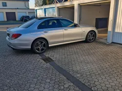Silber Gebraucht 2020 Mercedes E300 AMG Limousine | 37.000 € (Etwas zu teuer)