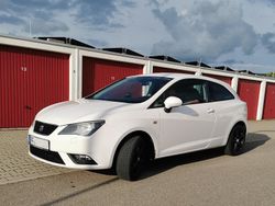 Weiß Gebraucht 2014 Seat Ibiza SC I-Tech Kleinwagen | 4.600 € (Fairer Preis)